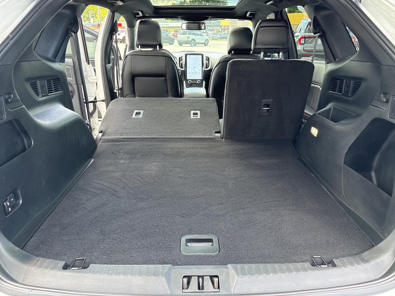 2021 Ford Edge ST Line Photo