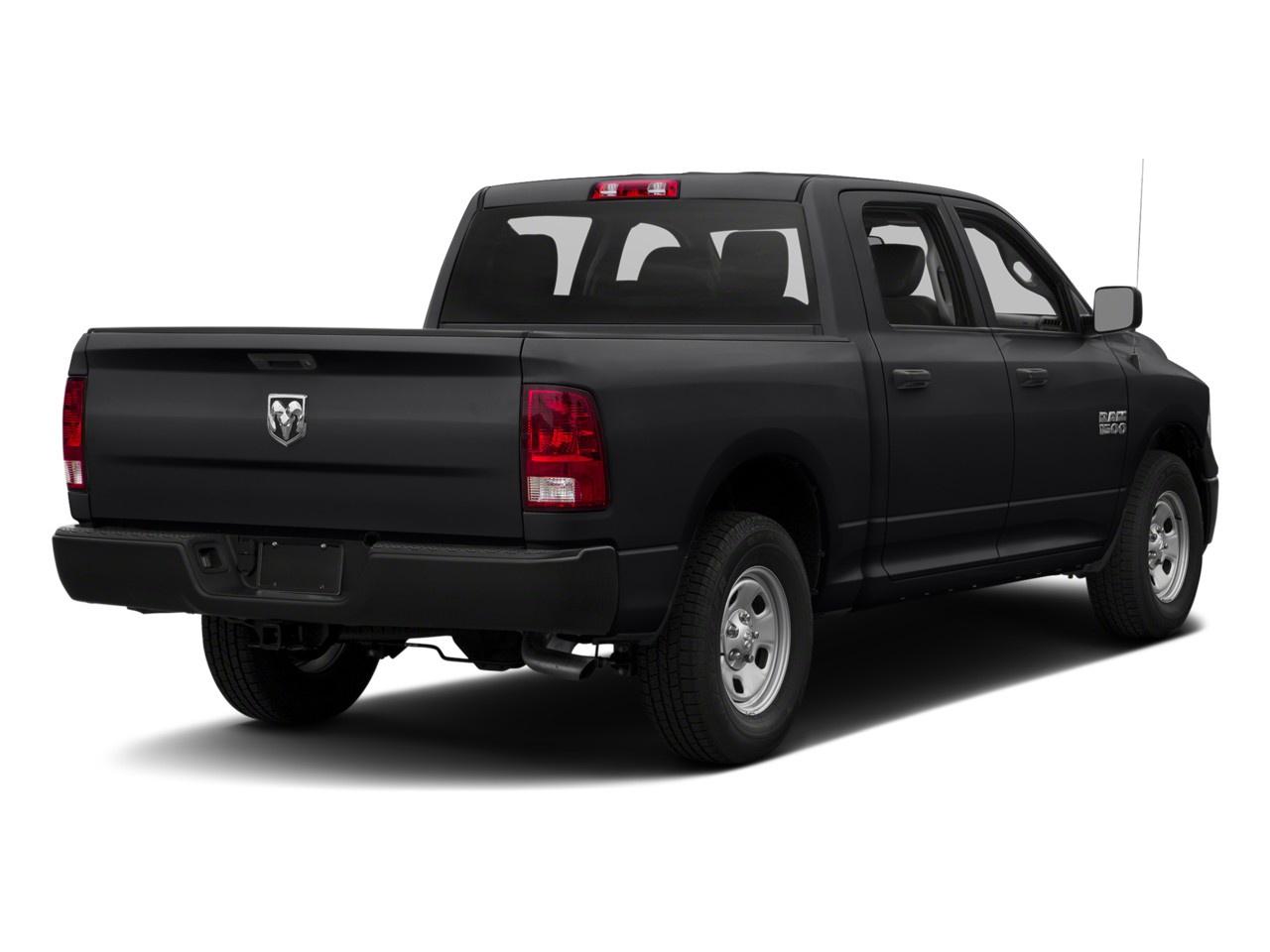 2017 RAM 1500 4WD Crew Cab 5.7 Ft Box Express Photo