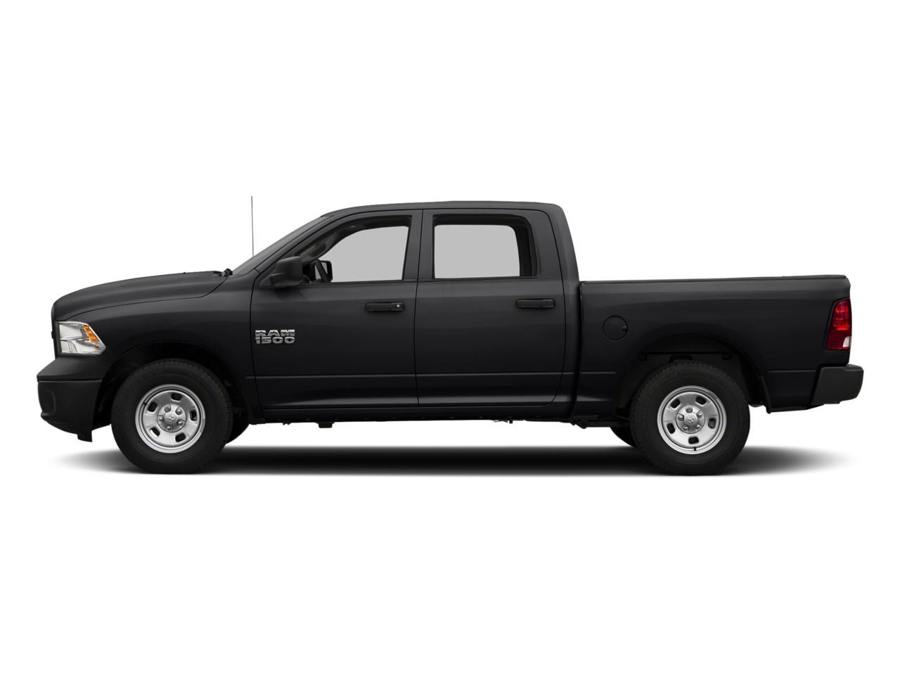 2017 RAM 1500 4WD Crew Cab 5.7 Ft Box Express Photo2