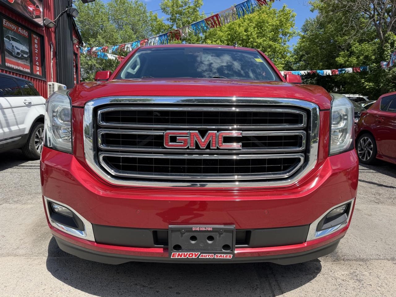 2015 GMC Yukon XL SLT Photo