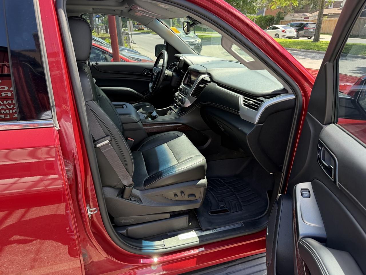 2015 GMC Yukon XL SLT Photo