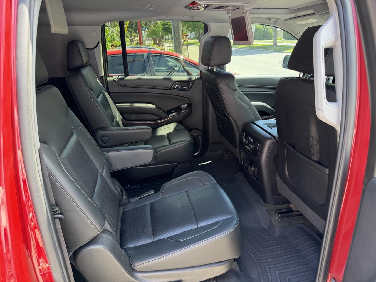 2015 GMC Yukon XL SLT Photo