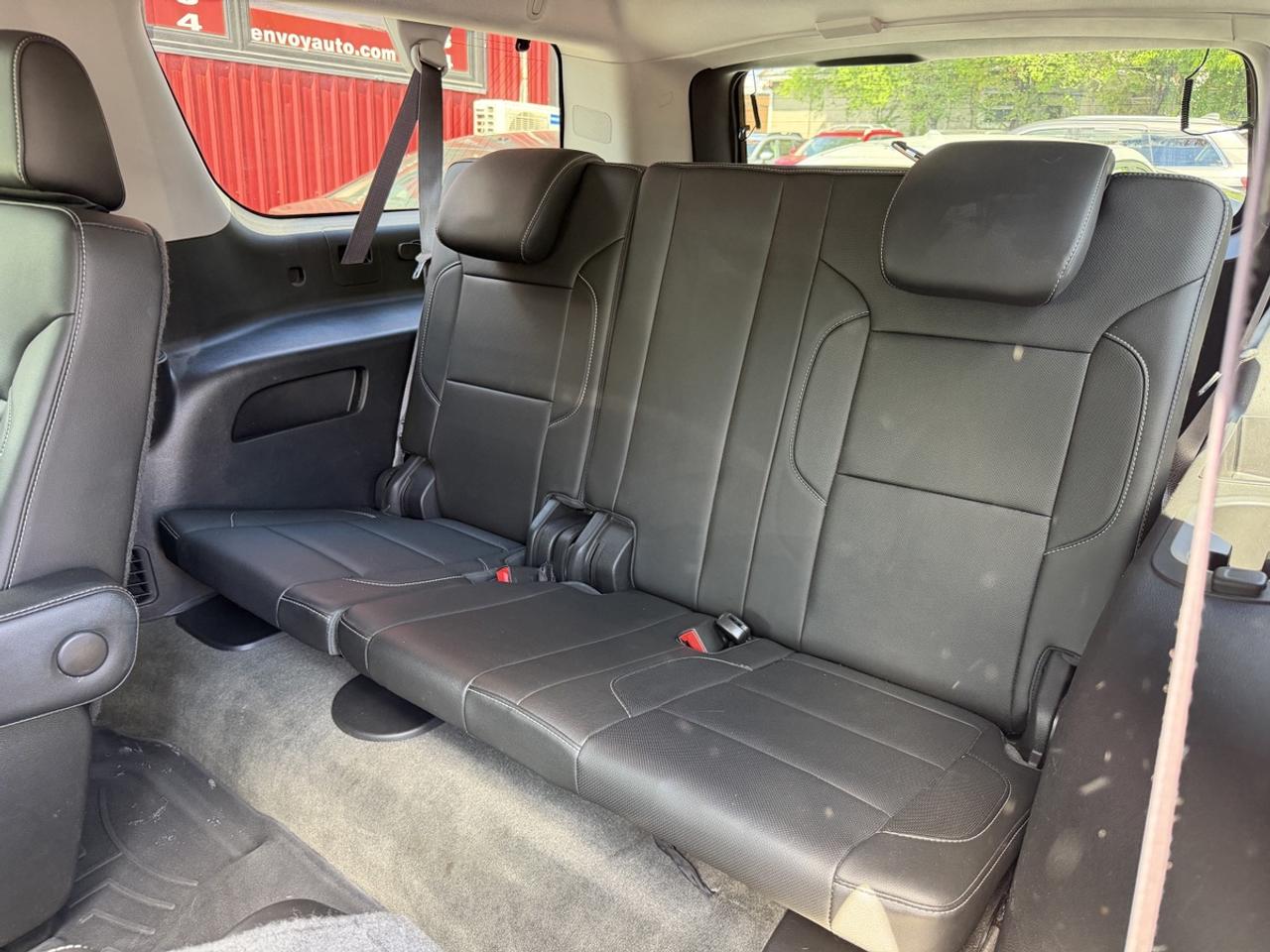 2015 GMC Yukon XL SLT Photo