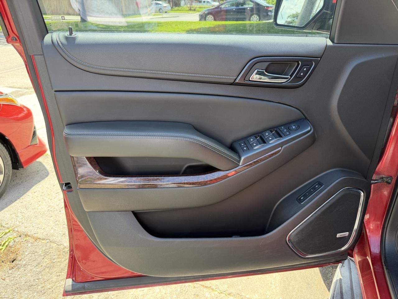 2015 GMC Yukon XL SLT Photo