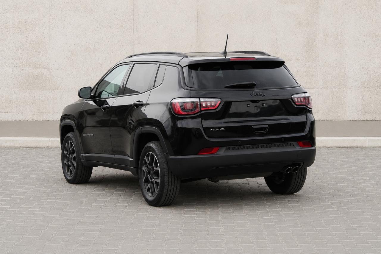 2019 Jeep Compass Sport 4x4  SiriusXM BkpCam ParkingSensors HtdSeats Photo