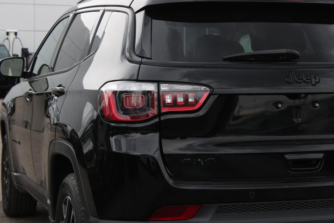 2019 Jeep Compass Sport 4x4  SiriusXM BkpCam ParkingSensors HtdSeats Photo