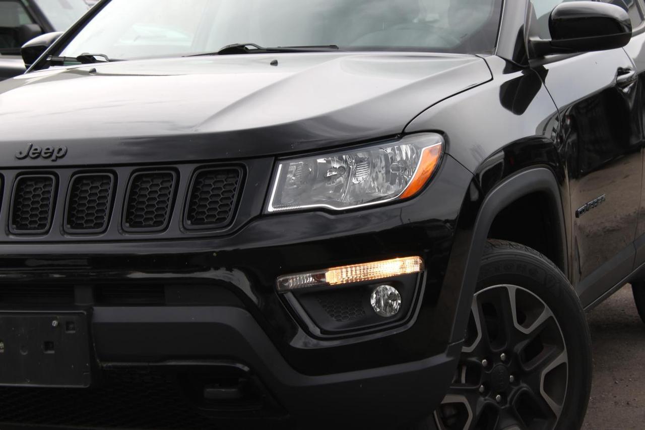 2019 Jeep Compass Sport 4x4  SiriusXM BkpCam ParkingSensors HtdSeats Photo