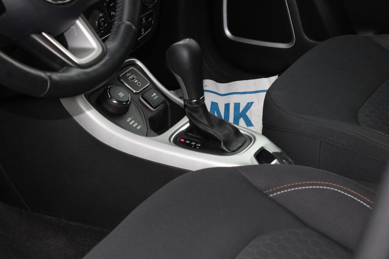 2019 Jeep Compass Sport 4x4  SiriusXM BkpCam ParkingSensors HtdSeats Photo