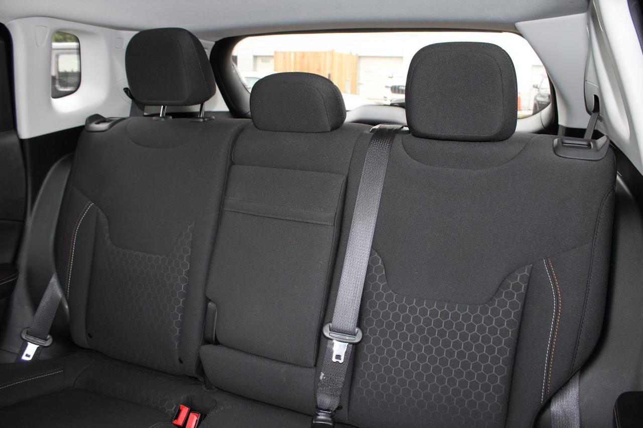 2019 Jeep Compass Sport 4x4  SiriusXM BkpCam ParkingSensors HtdSeats Photo