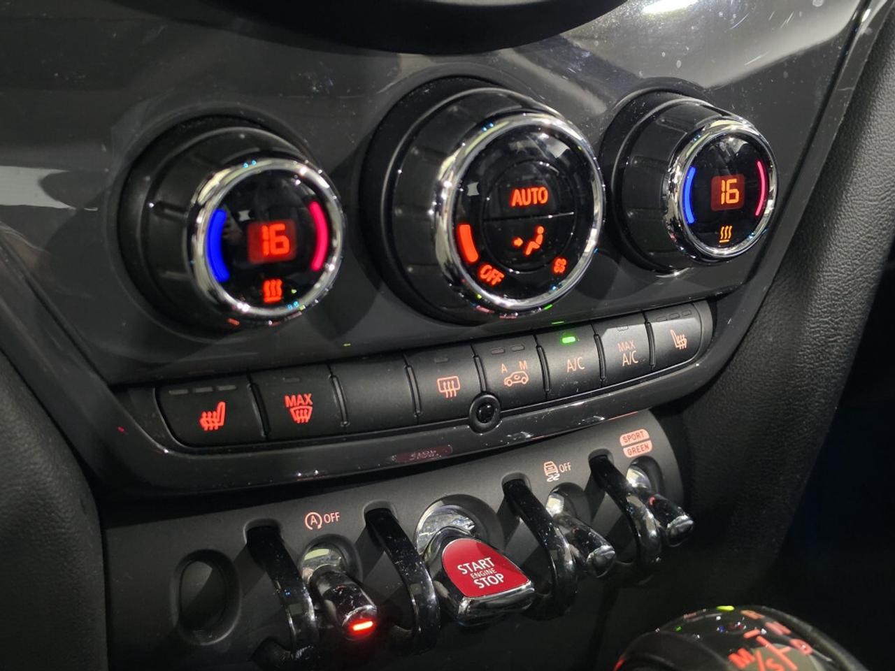 2018 MINI Cooper Countryman Cooper ALL4 AWD NO ACCIDENT ONTARIO VEHICLE BACKUP Photo