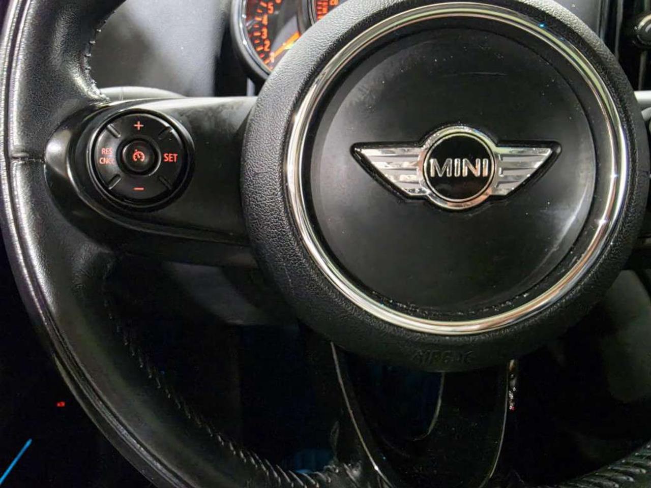 2018 MINI Cooper Countryman Cooper ALL4 AWD NO ACCIDENT ONTARIO VEHICLE BACKUP CAMERA SUNROOF REAR PARKING SENSOR New Brakes All Around Photo