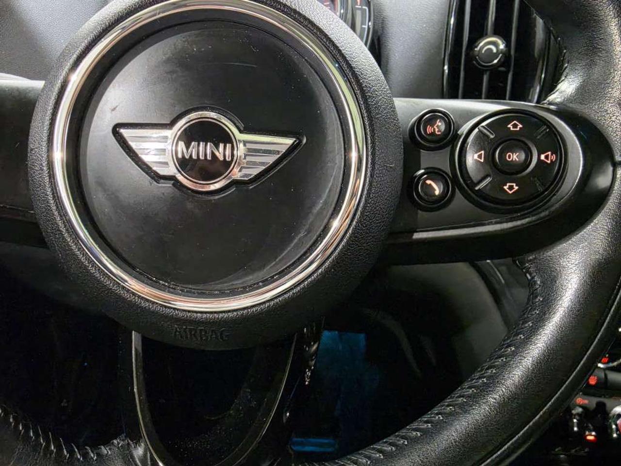 2018 MINI Cooper Countryman Cooper ALL4 AWD NO ACCIDENT ONTARIO VEHICLE BACKUP CAMERA SUNROOF REAR PARKING SENSOR New Brakes All Around Photo