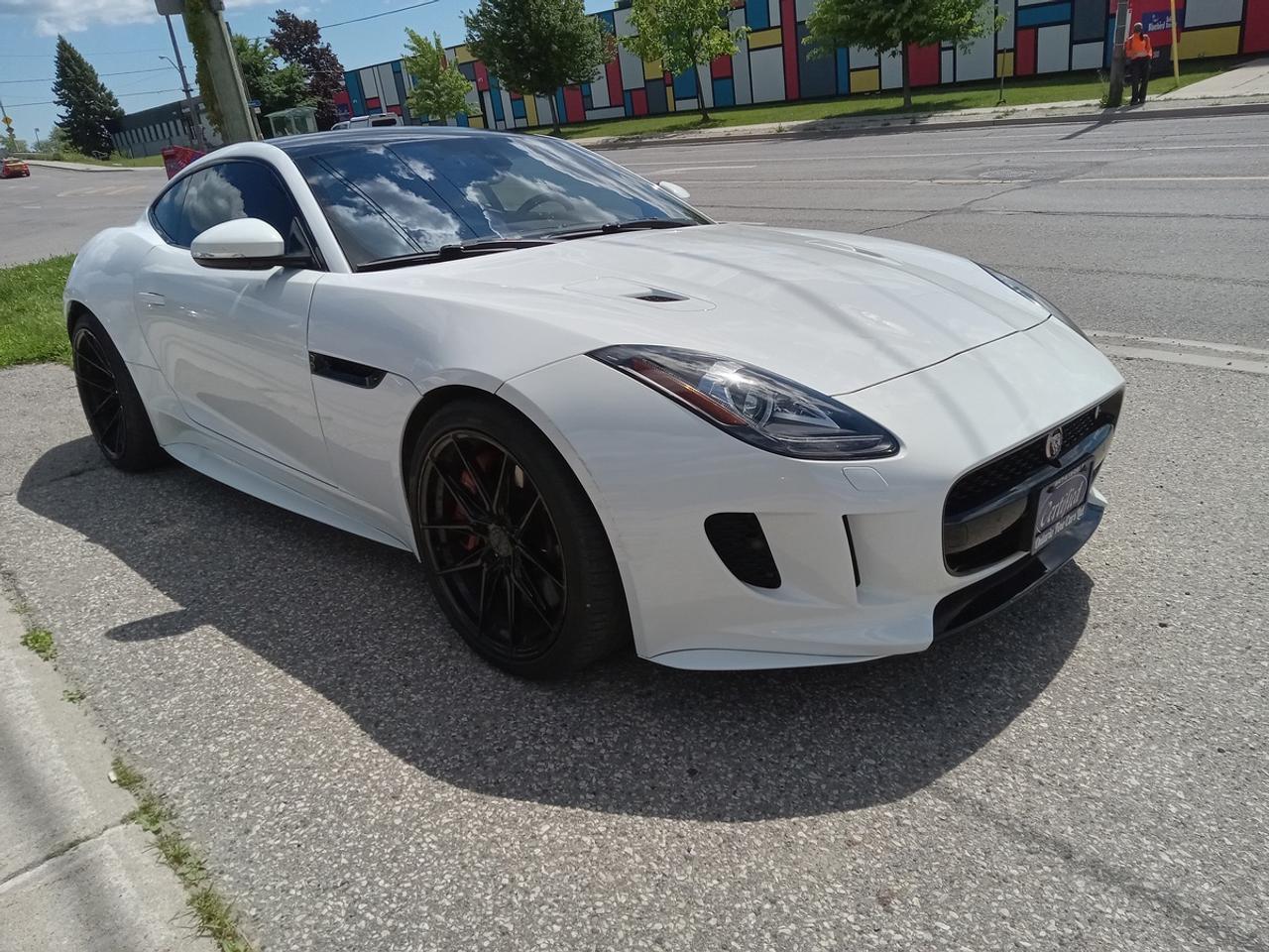 2017 Jaguar F-Type S Photo