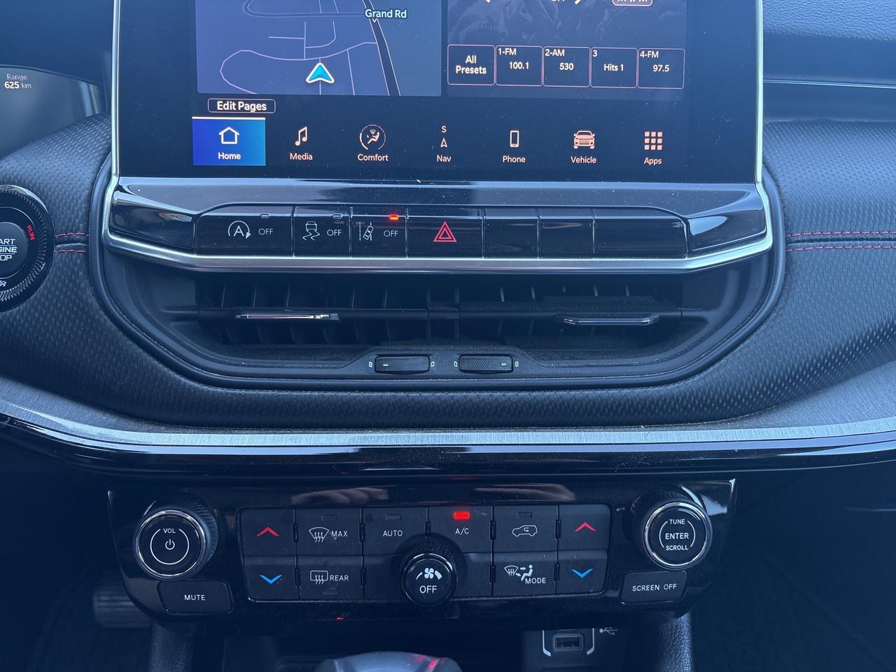 2022 Jeep Compass Trailhawk Photo
