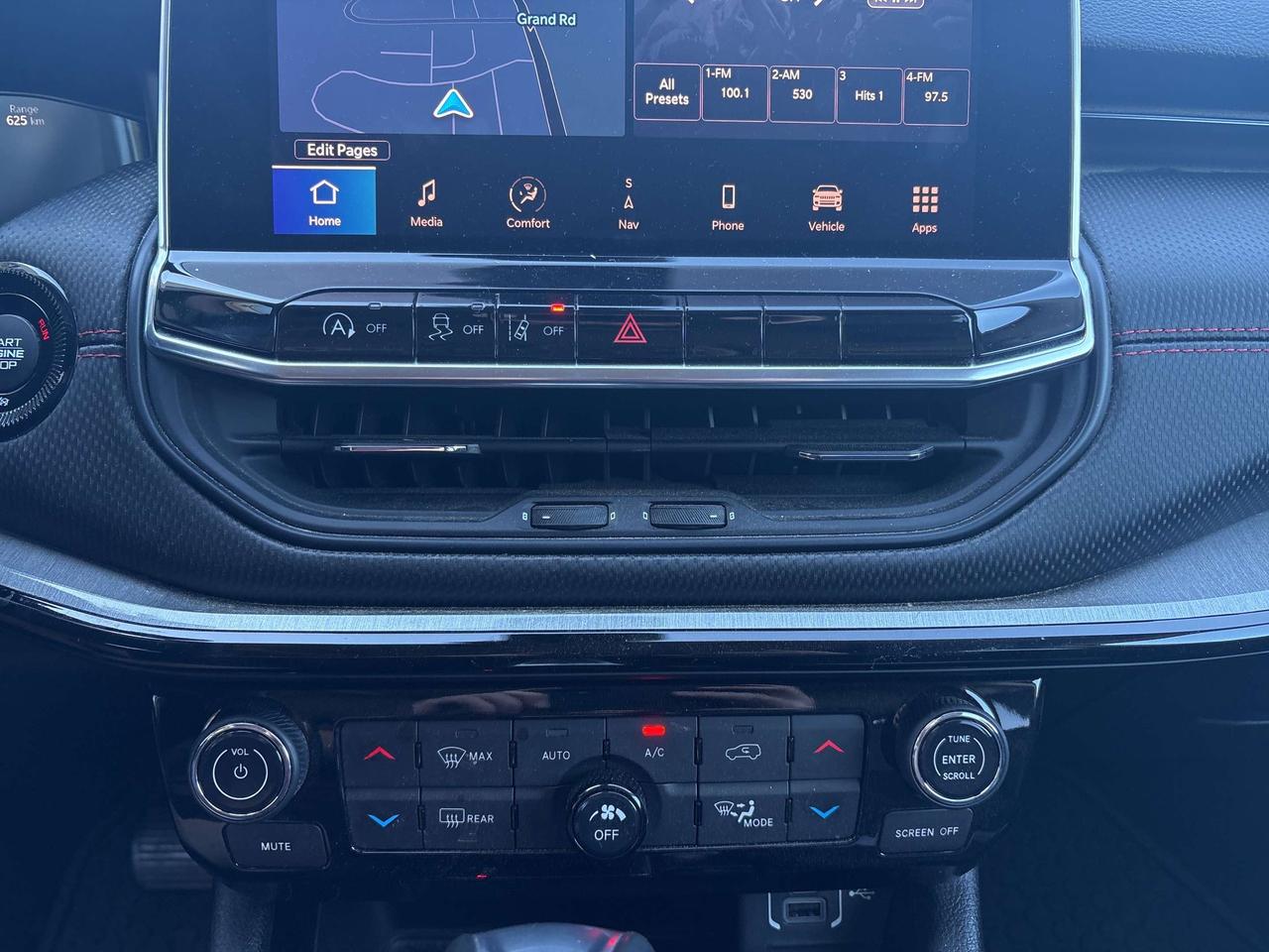 2022 Jeep Compass Trailhawk Photo