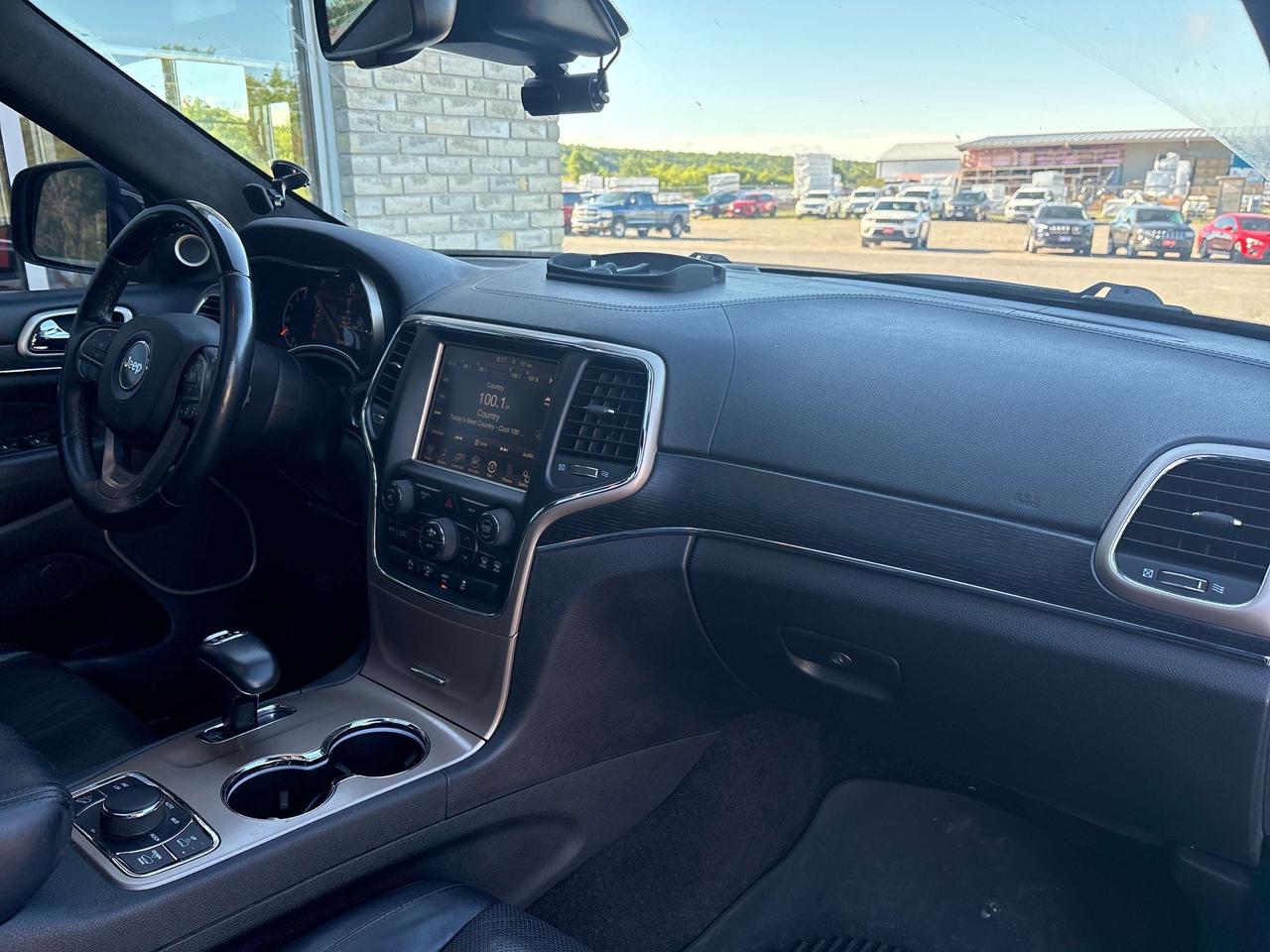 2015 Jeep Grand Cherokee Summit being sold as is Photo