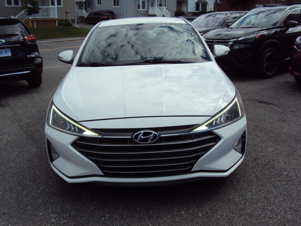 2019 Hyundai Elantra Preferred Photo
