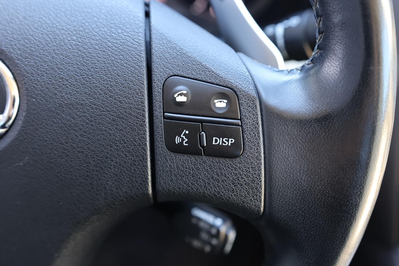 2009 Lexus IS 250-AWD/NAV/B CAM/LEATHER/P SEATS/H SEATS/SUNROOF/ Photo