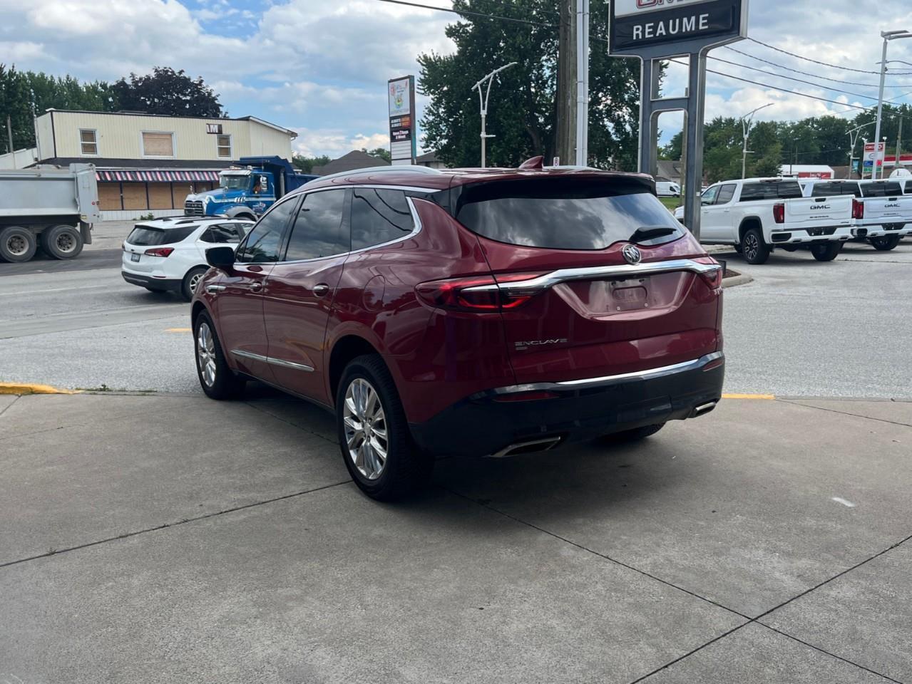 2021 Buick Enclave ESSENCE CPO RATES APPLY 3.99%-5.49% OAC Photo