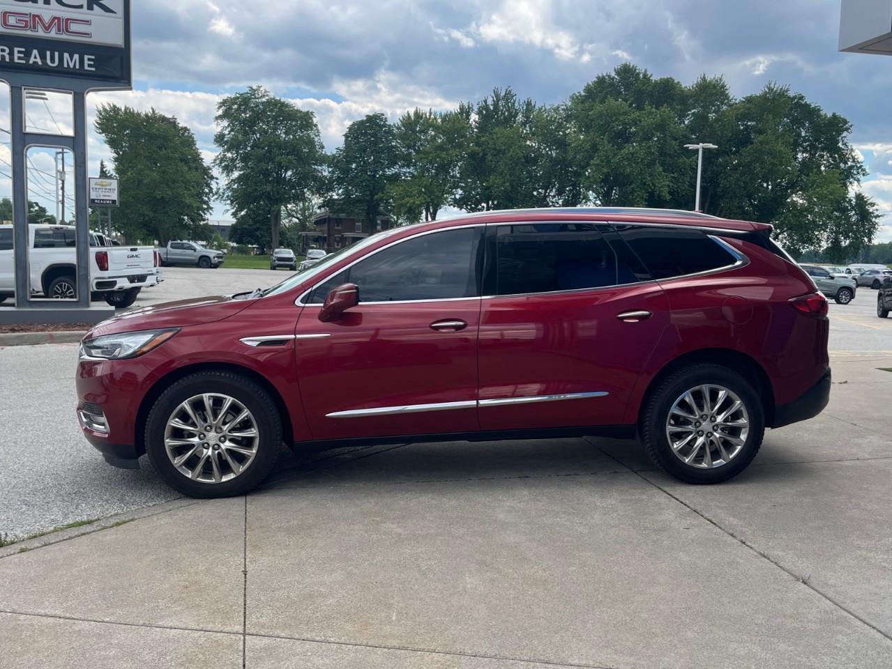 2021 Buick Enclave ESSENCE CPO RATES APPLY 3.99%-5.49% OAC Photo