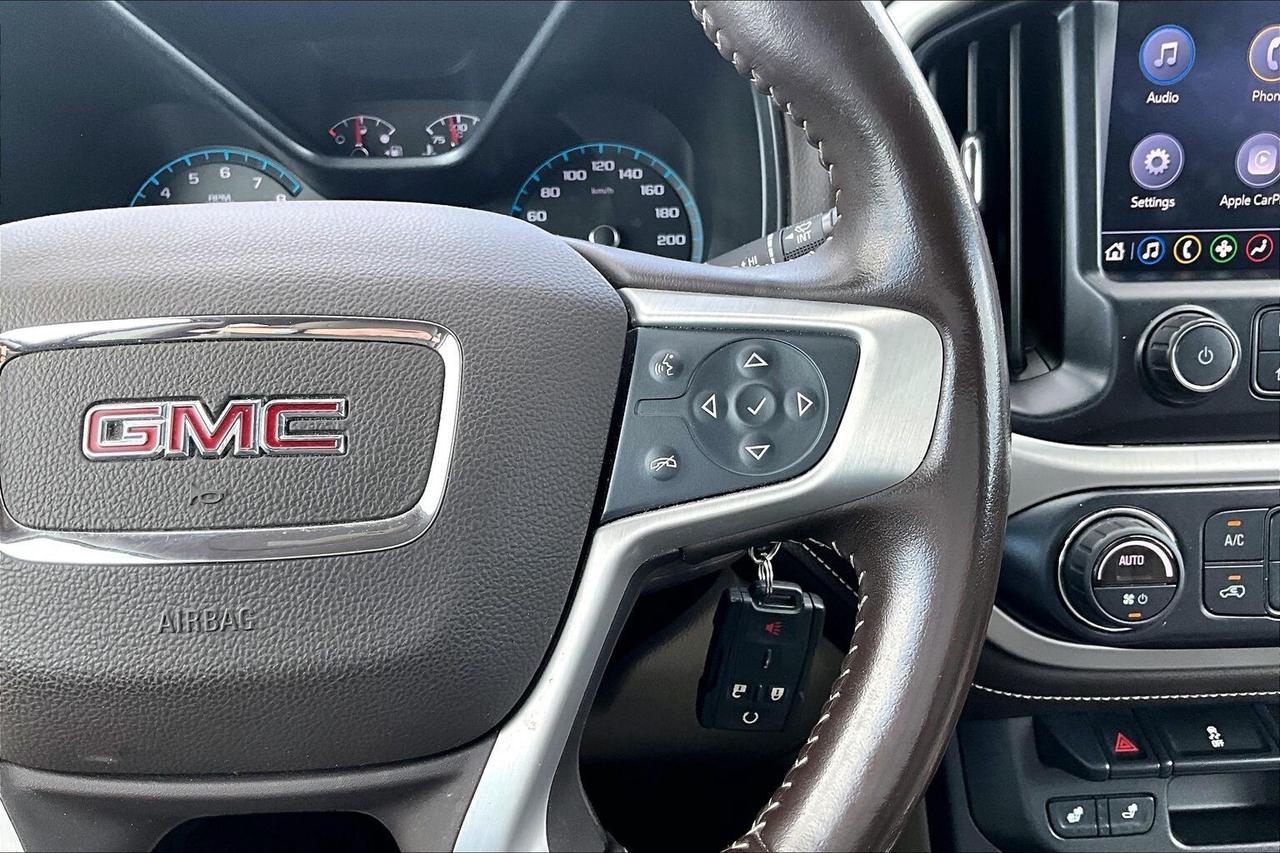 2020 GMC Canyon 4WD Crew Cab 128  SLE Photo