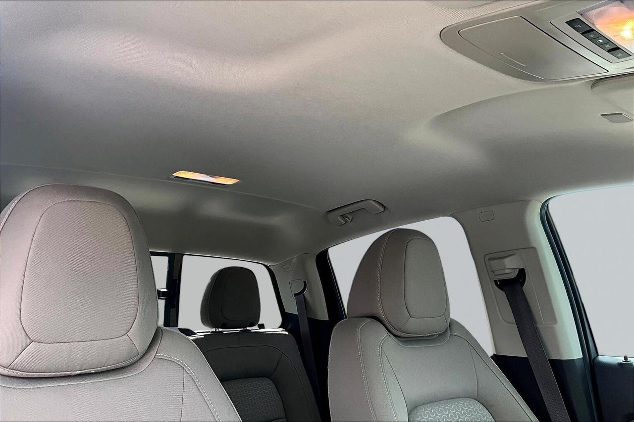 2020 GMC Canyon 4WD Crew Cab 128  SLE Photo