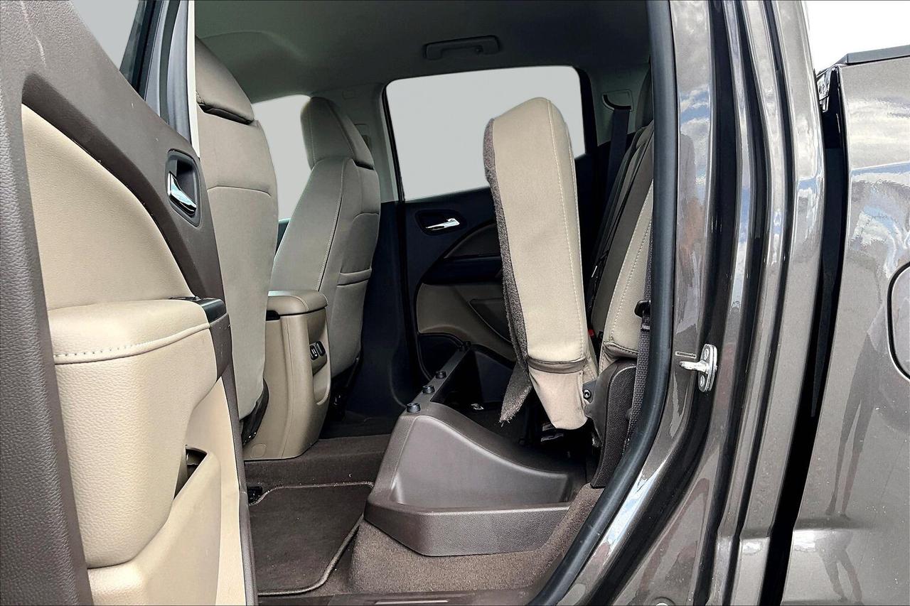 2020 GMC Canyon 4WD Crew Cab 128  SLE Photo