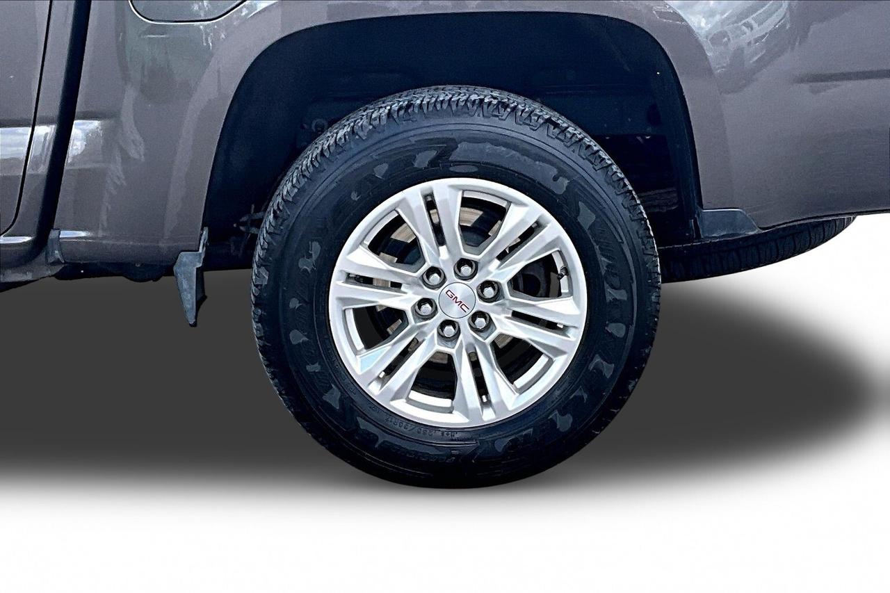 2020 GMC Canyon 4WD Crew Cab 128  SLE Photo