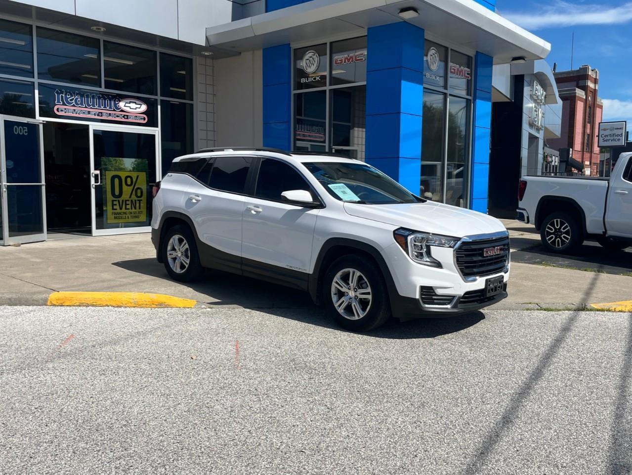 2022 GMC Terrain SLE CPO RATES APPLY 3.99%-5.49% OAC Photo