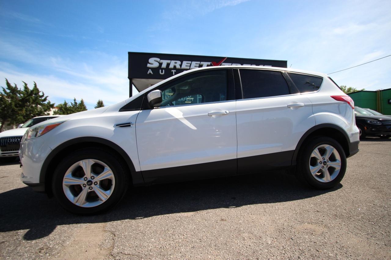 2013 Ford Escape SE - CLEAN CARFAX, NO ACCIDENTS Photo