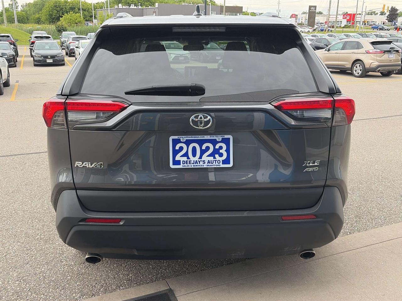 2023 Toyota RAV4 XLE AWD   Sunroof   Clean Carfax Photo