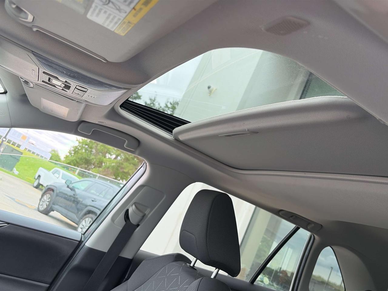 2023 Toyota RAV4 XLE AWD   Sunroof   Clean Carfax Photo