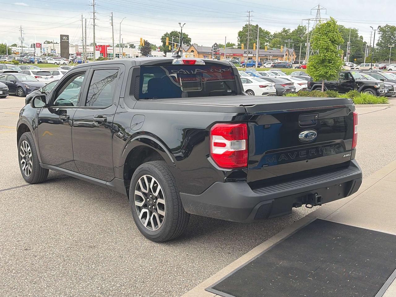 2023 Ford Maverick LARIAT AWD SuperCrew   Brown Leather   Clean Carfa Photo2