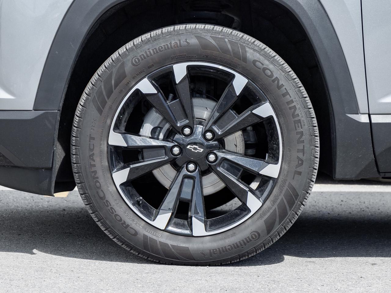 2025 Chevrolet Equinox RS AWD   Convenience Pkg III   Heated & Vent seats Photo3