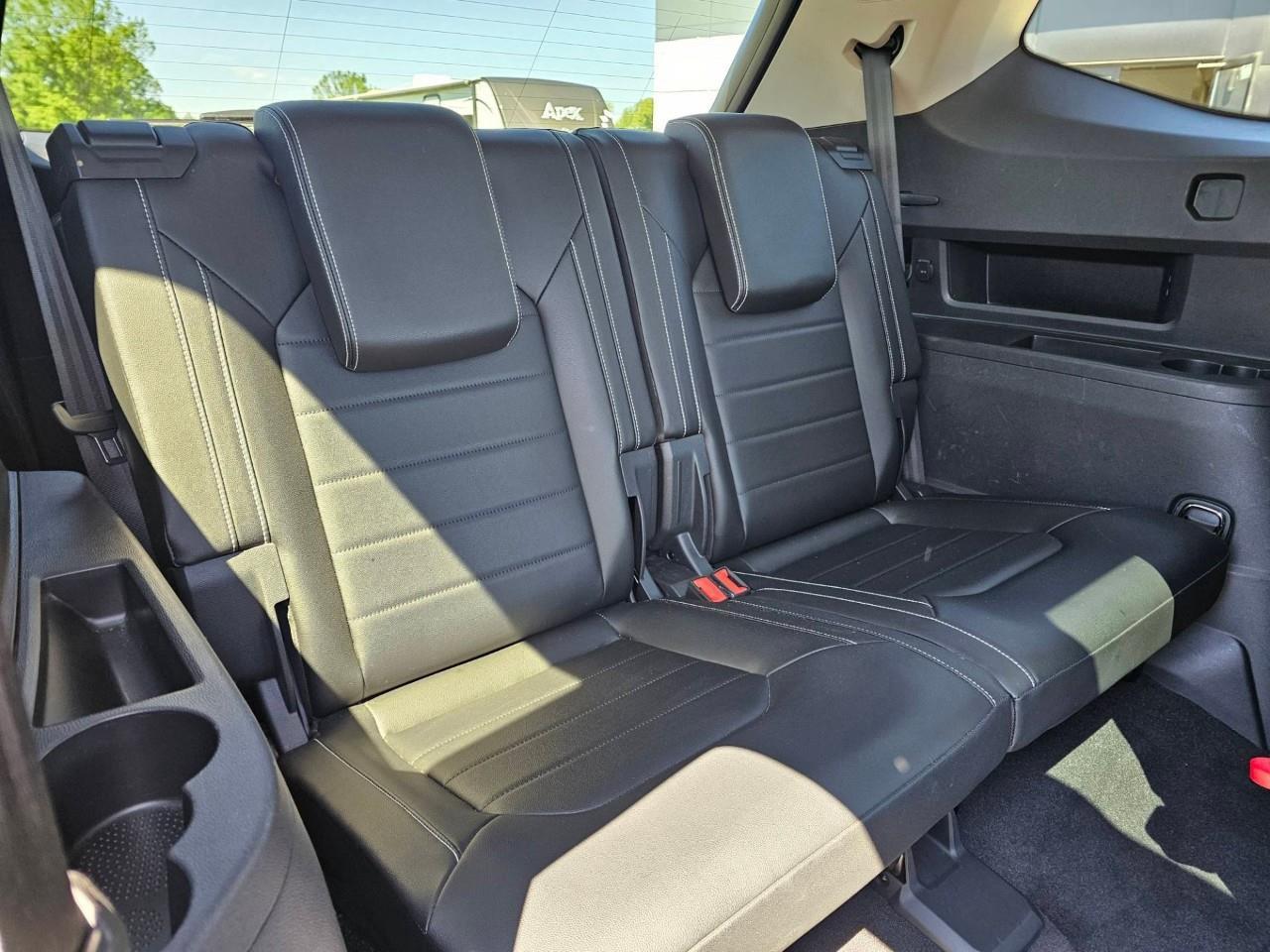 2022 Volkswagen Atlas 3.6 FSI Highline 4dr All-Wheel Drive 4MOTION Photo