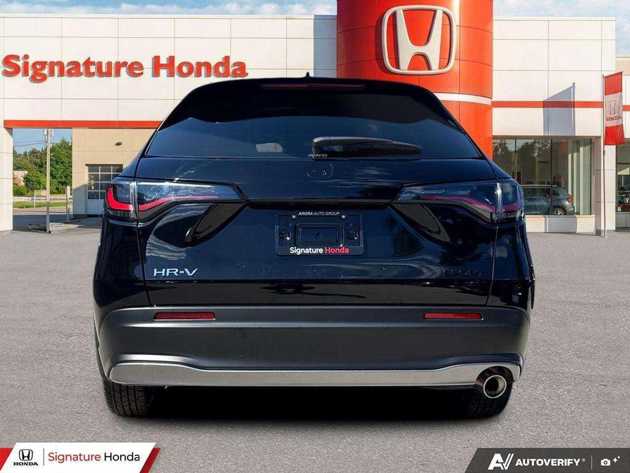 2025 Honda HR-V Sport Photo