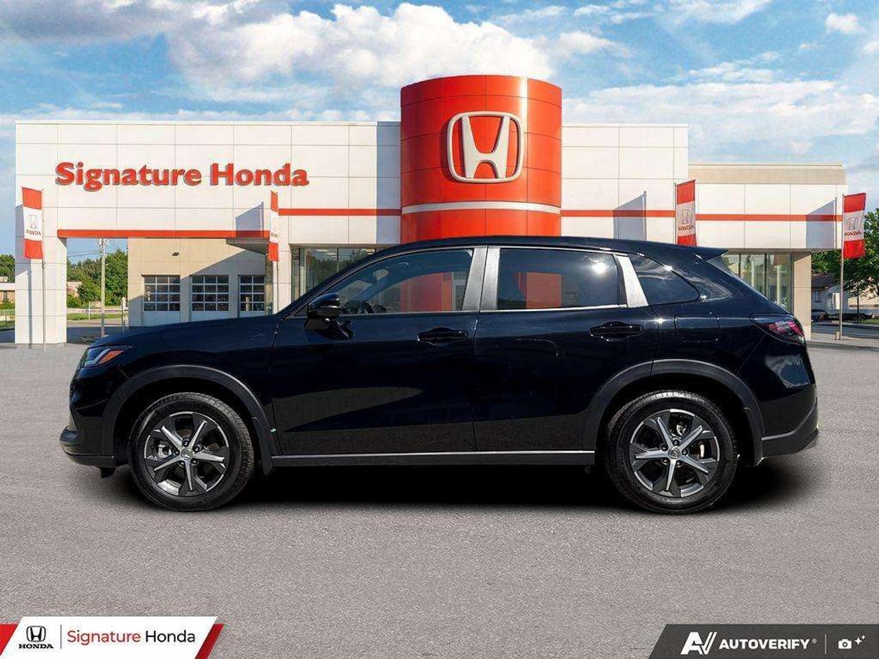 2025 Honda HR-V Sport Photo
