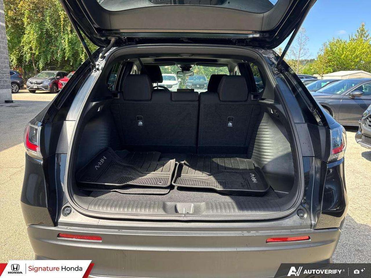 2025 Honda HR-V Sport Photo