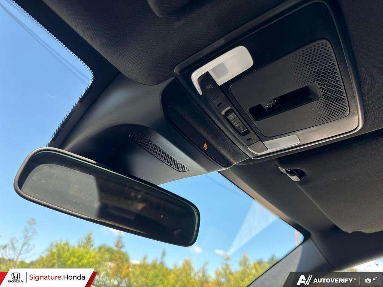 2025 Honda HR-V Sport Photo