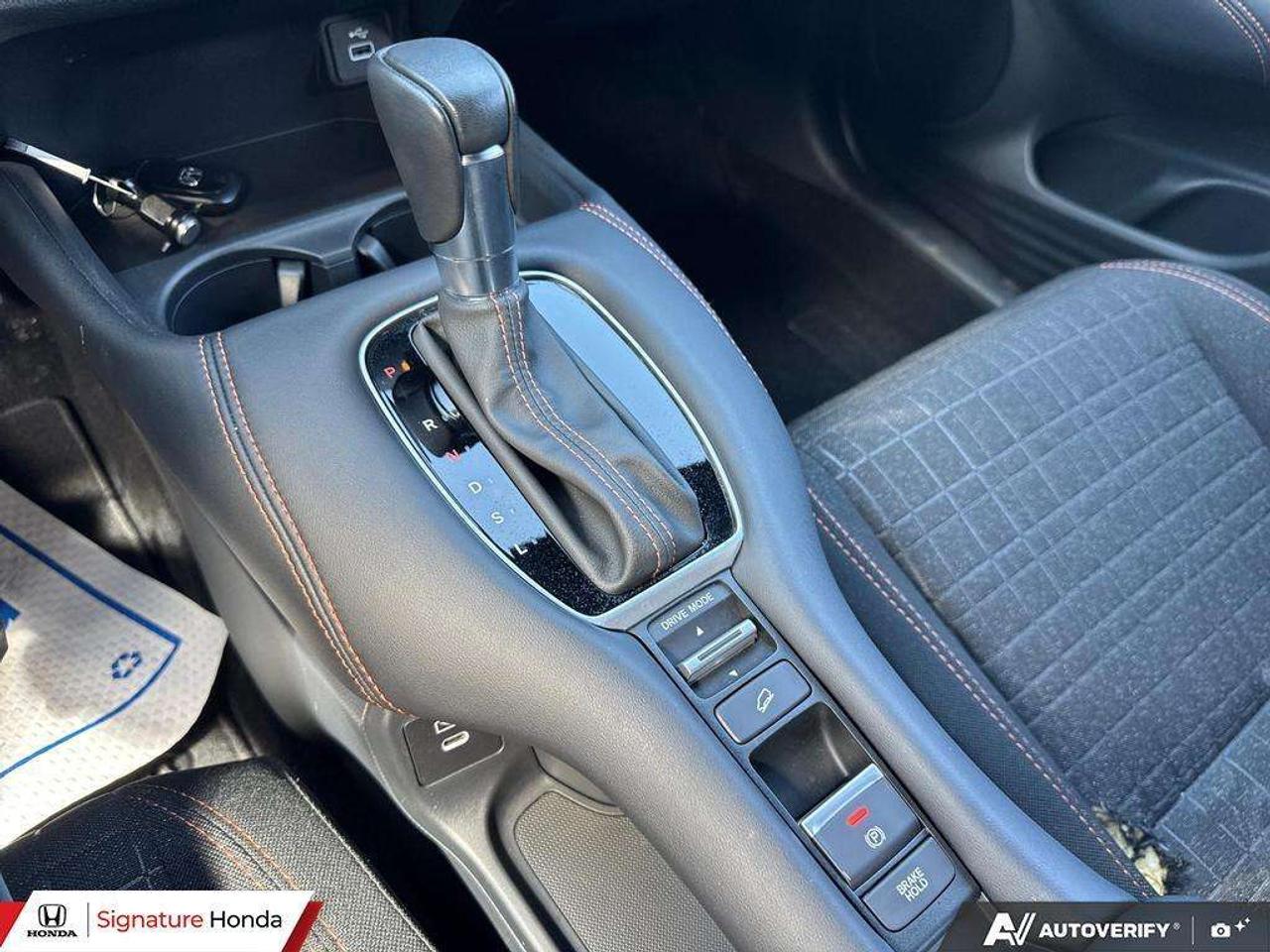 2025 Honda HR-V Sport Photo