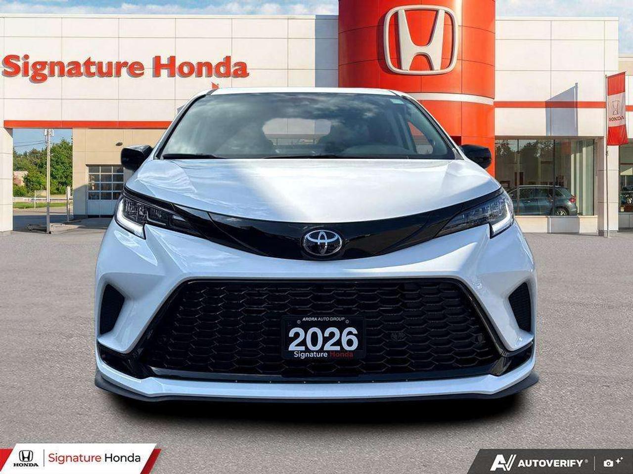 2026 Toyota Sienna XSE Photo