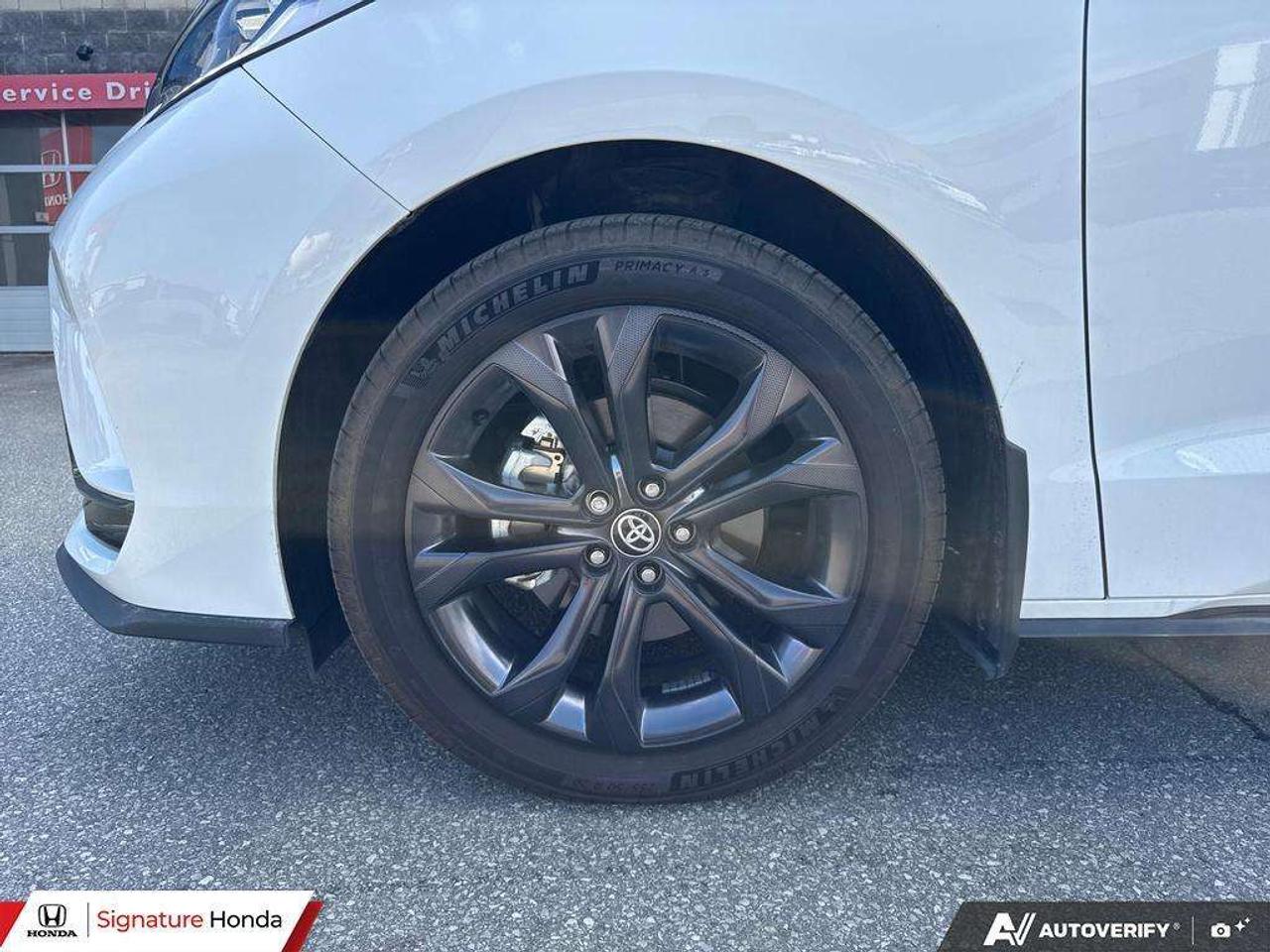 2026 Toyota Sienna XSE Photo