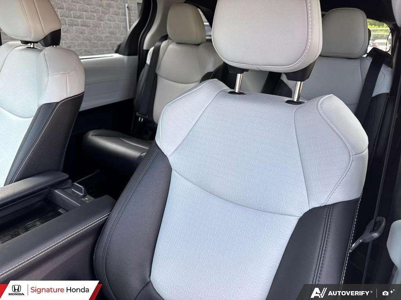 2026 Toyota Sienna XSE Photo