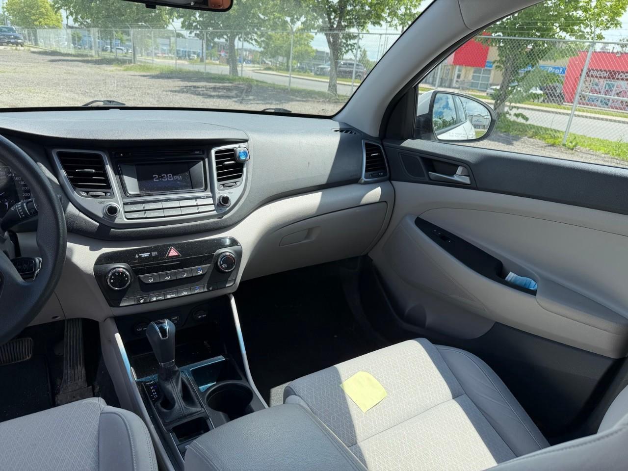 2017 Hyundai Tucson Base 2.0 4dr Front-Wheel Drive Photo