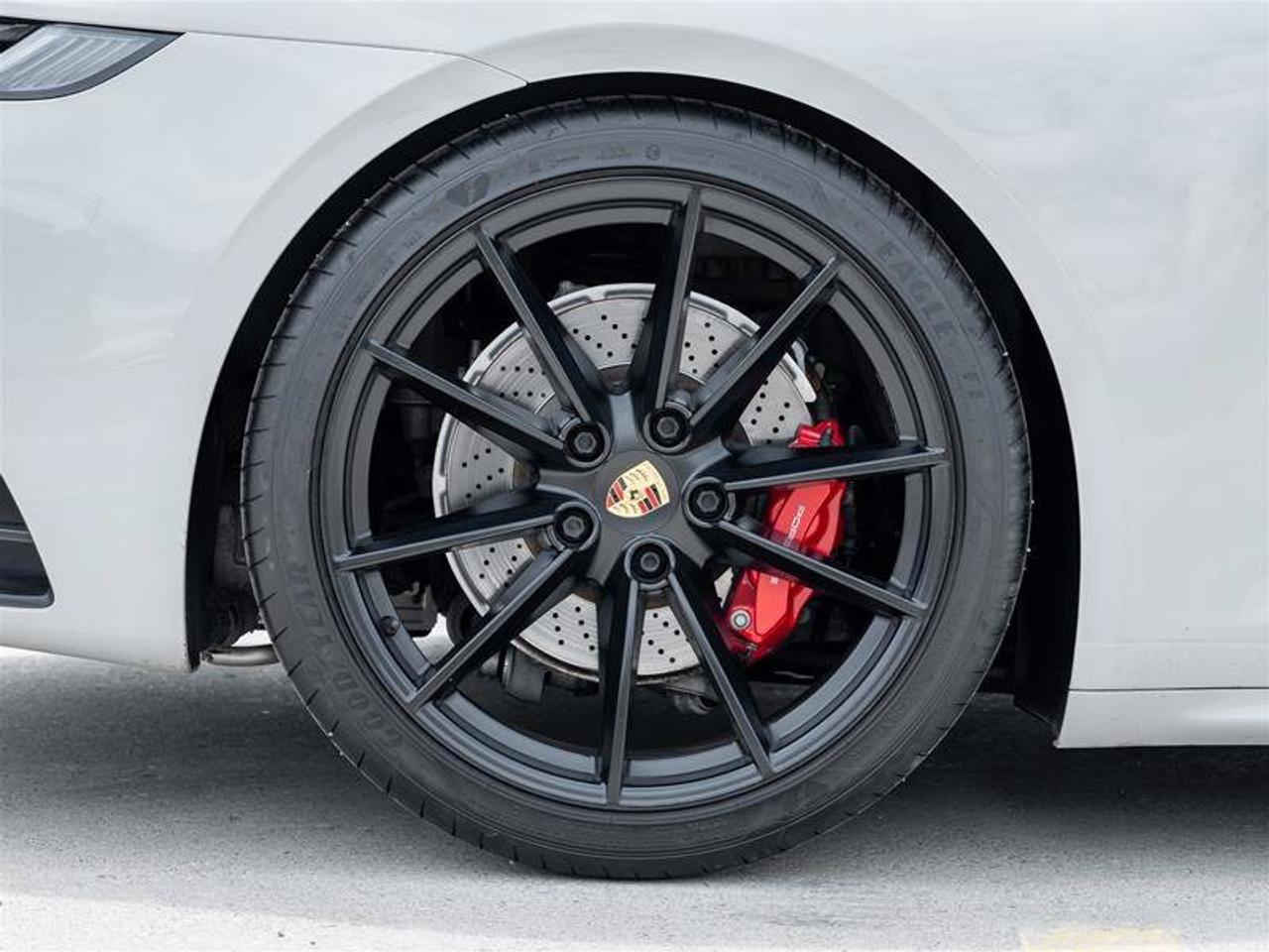 2021 Porsche 911 Carrera 4S Photo