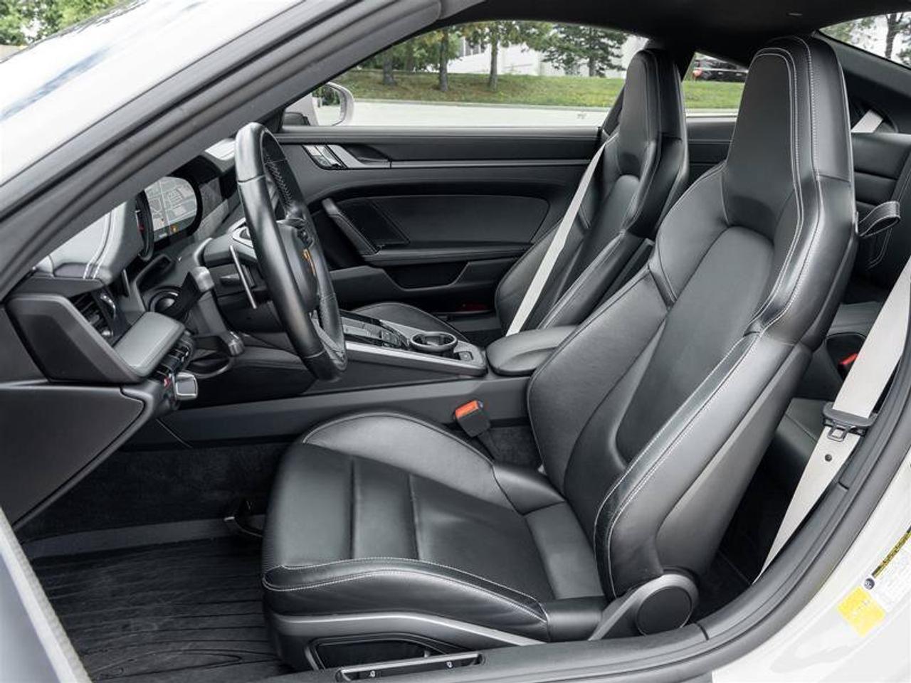 2021 Porsche 911 Carrera 4S Photo