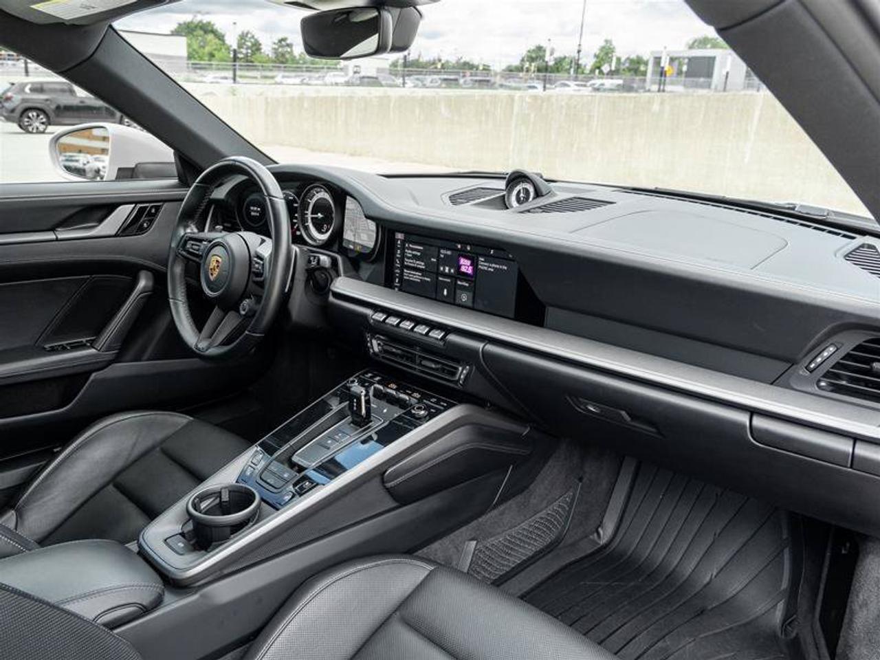 2021 Porsche 911 Carrera 4S Photo