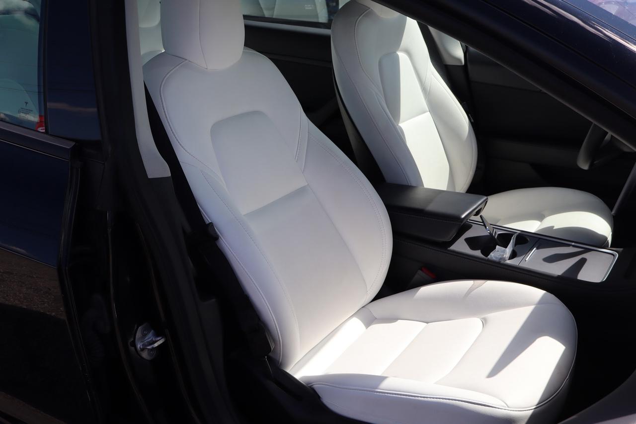 2022 Tesla Model 3 SR+   NO ACCIDENT   WHITE INTERIOR   CLEAN CARFAX Photo