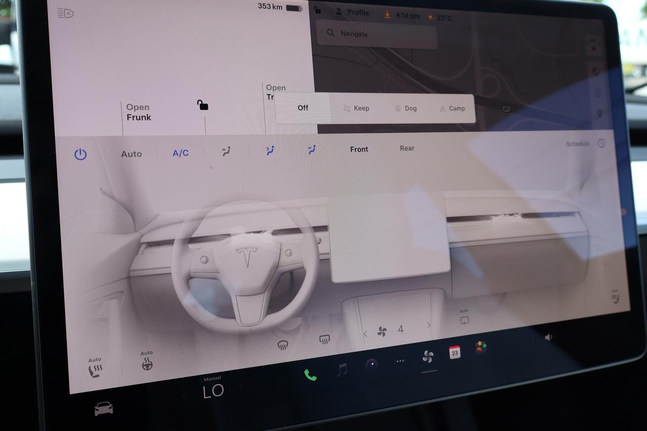 2022 Tesla Model 3 SR+   NO ACCIDENT   WHITE INTERIOR   CLEAN CARFAX Photo