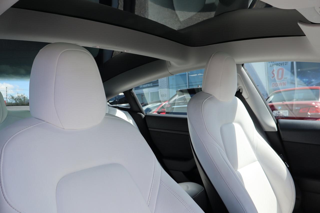 2022 Tesla Model 3 SR+   NO ACCIDENT   WHITE INTERIOR   CLEAN CARFAX Photo